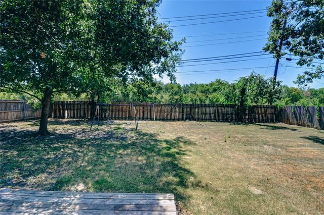 7524 Overhill Road, Fort Worth, TX 76116