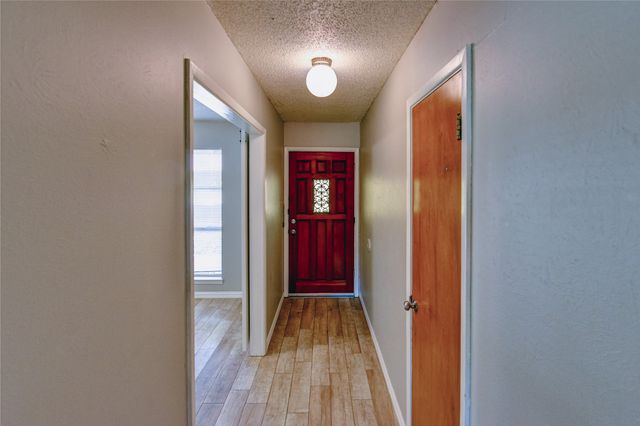 7524 Overhill Road, Fort Worth, TX 76116