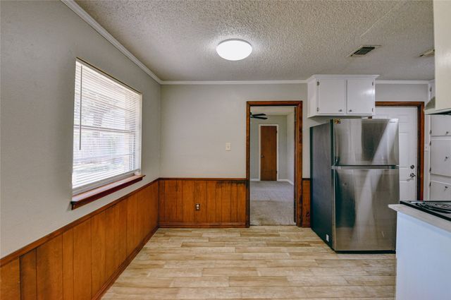 7524 Overhill Road, Fort Worth, TX 76116