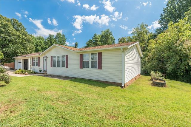 4235 Shady Grove Church Road, East Bend, NC 27018