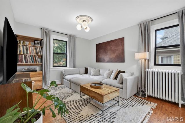 2923 Allen Avenue, St Louis, MO 63104