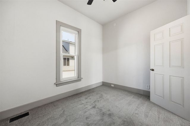 937 8th Street, Marion, IA 52302