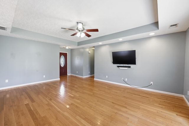 508 Harlan Drive, Nicholasville, KY 40356