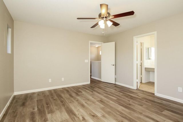 22052 N 30th Drive, Phoenix, AZ 85027
