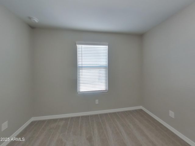 5830 W WOOD Street, Phoenix, AZ 85043