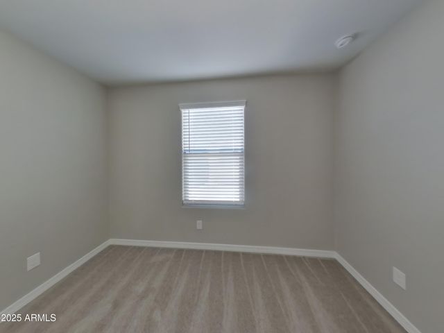 5830 W WOOD Street, Phoenix, AZ 85043