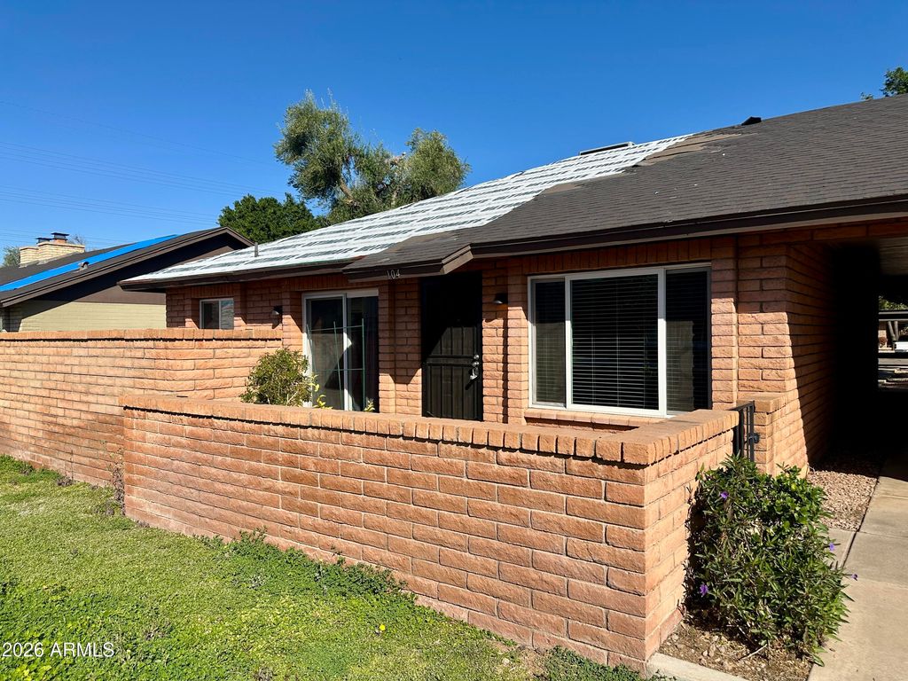 116 W LOMA VISTA Drive 104, Tempe, AZ 85282