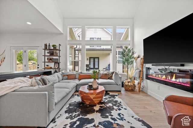 6799 S SUN ROCK CV, Midvale, UT 84047
