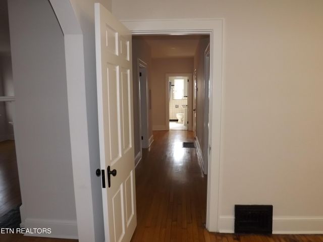 1702 Haynes St, Tazewell, TN 37879