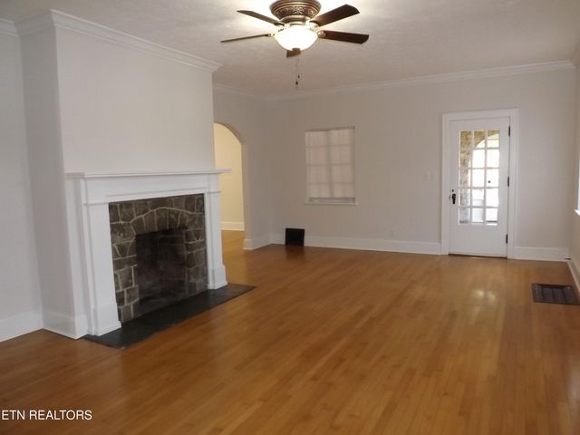 1702 Haynes St, Tazewell, TN 37879