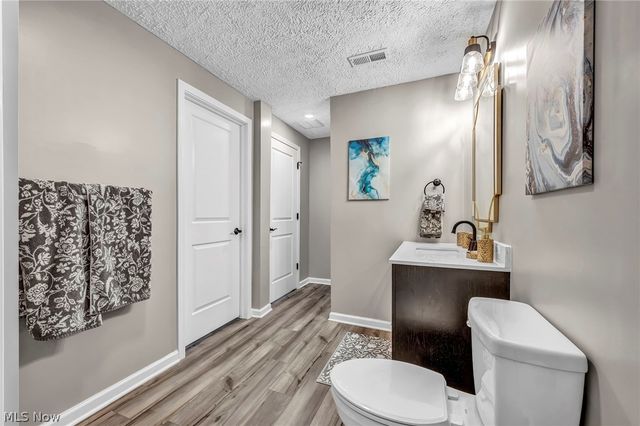 342 Foxglove Drive, Wadsworth, OH 44281