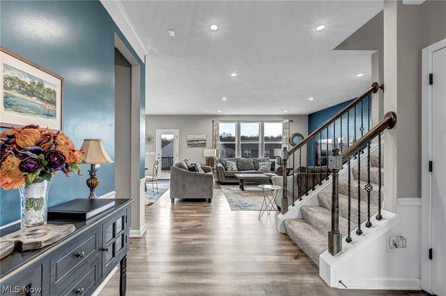 342 Foxglove Drive, Wadsworth, OH 44281