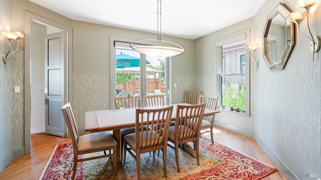 3971 Rincon Ridge Dr W, Santa Rosa, CA 95404