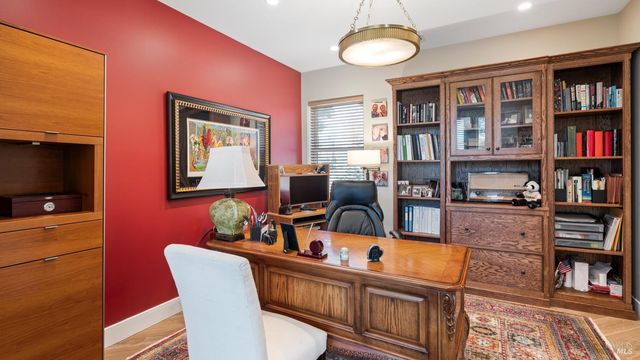 3971 Rincon Ridge Dr W, Santa Rosa, CA 95404