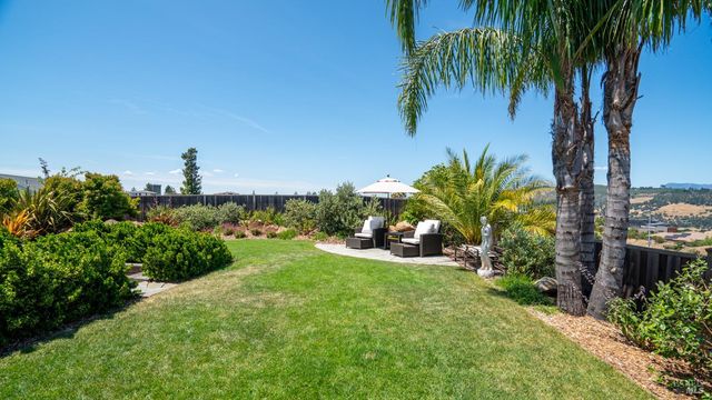 3971 Rincon Ridge Dr W, Santa Rosa, CA 95404