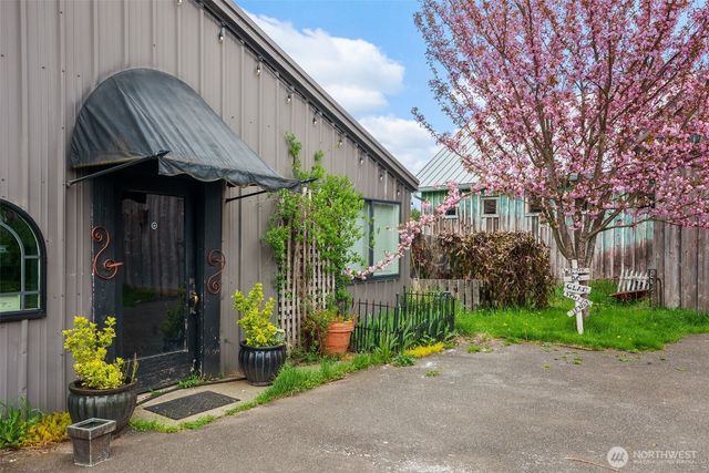 3605 Jackson Highway, Chehalis, WA 98532