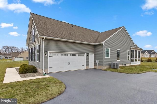 22585 SOUTHERN PINES DR, Lewes, DE 19958