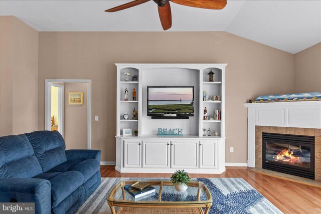 22585 SOUTHERN PINES DR, Lewes, DE 19958