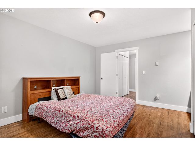 6610 Sw TERRI Ct, Portland, OR 97225