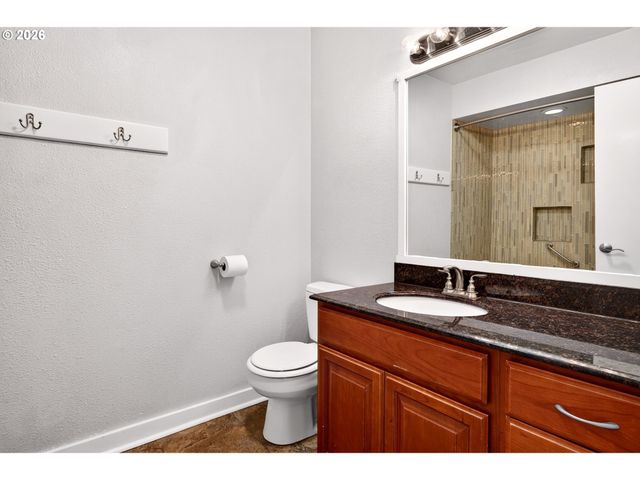 6610 Sw TERRI Ct, Portland, OR 97225