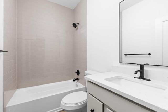 3010 Woodburn Avenue, Cincinnati, OH 45206