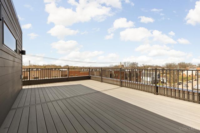 3010 Woodburn Avenue, Cincinnati, OH 45206