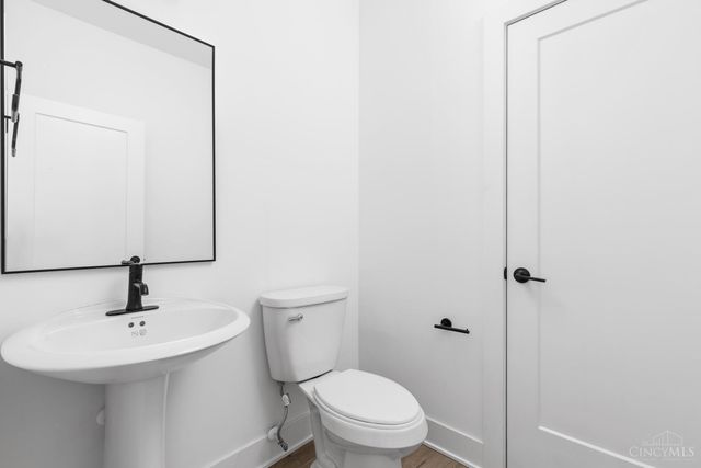 3010 Woodburn Avenue, Cincinnati, OH 45206