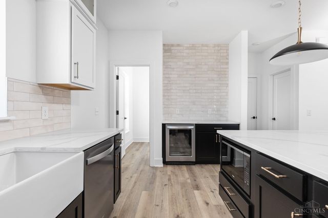 3010 Woodburn Avenue, Cincinnati, OH 45206