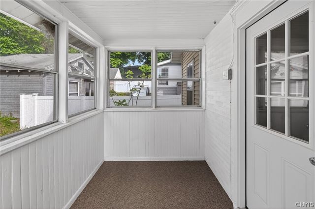 116 Malverne Dr, Syracuse, NY 13208