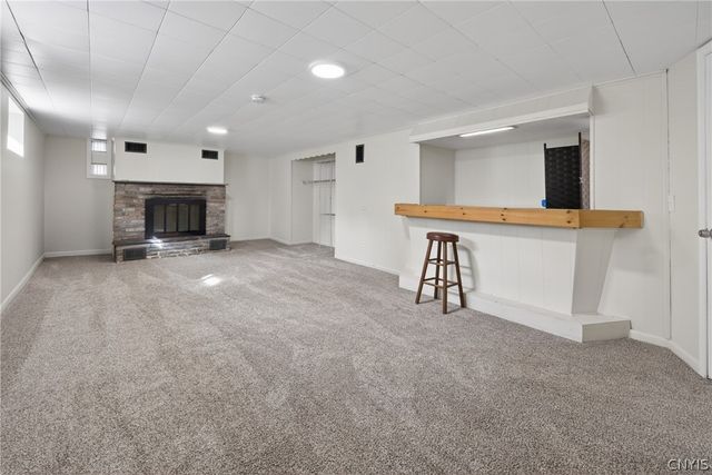 116 Malverne Dr, Syracuse, NY 13208