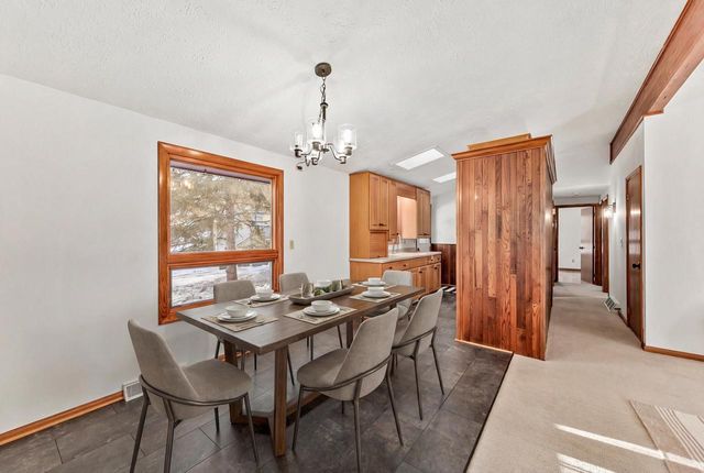 770 Odsila WAY, Fontana, WI 53125