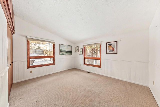 770 Odsila WAY, Fontana, WI 53125