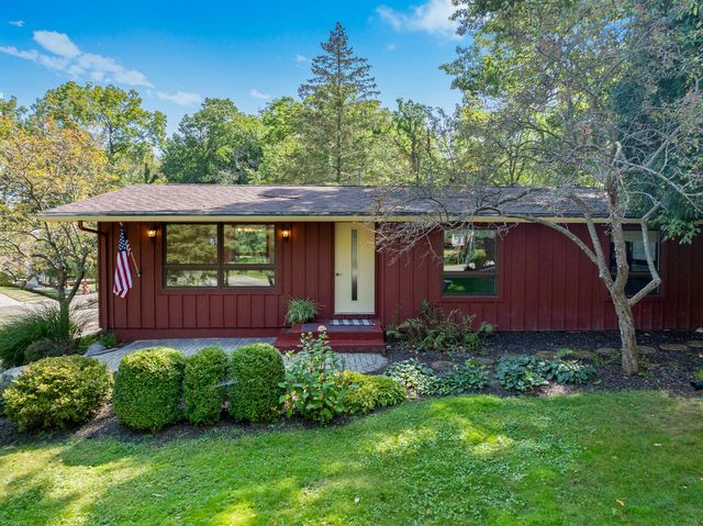 770 Odsila WAY, Fontana, WI 53125