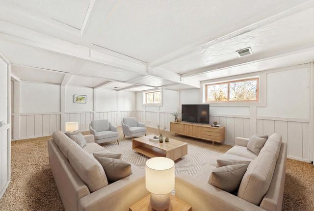 770 Odsila WAY, Fontana, WI 53125