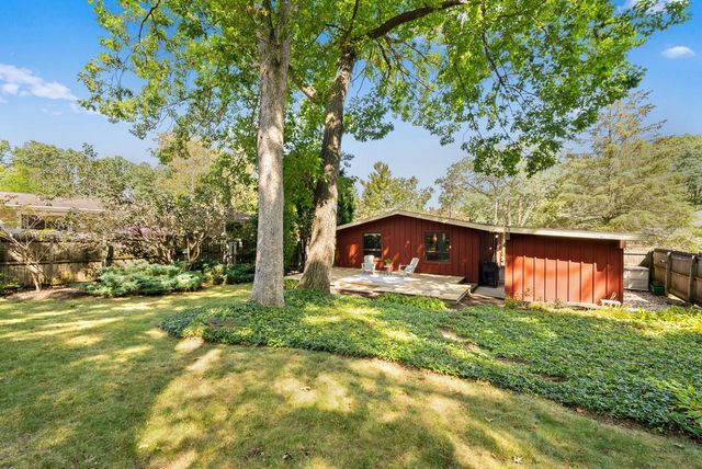 770 Odsila WAY, Fontana, WI 53125