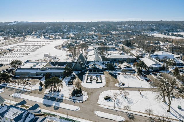 770 Odsila WAY, Fontana, WI 53125