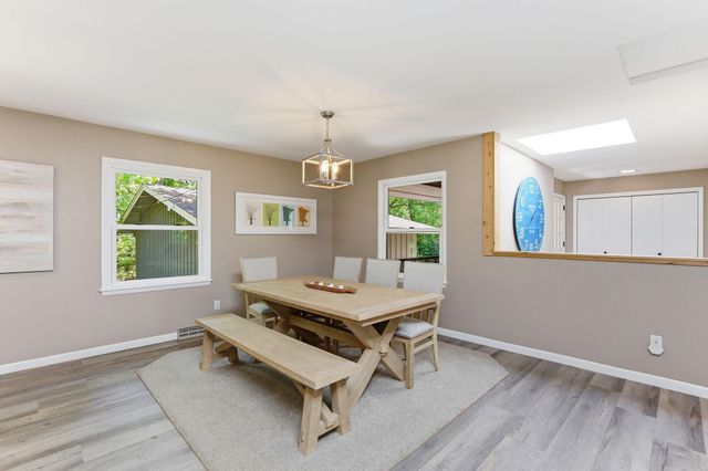 4001 Huntingdon Drive, Minnetonka, MN 55305