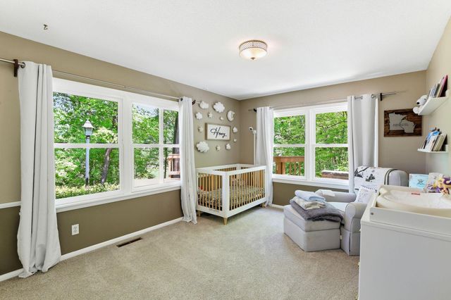 4001 Huntingdon Drive, Minnetonka, MN 55305