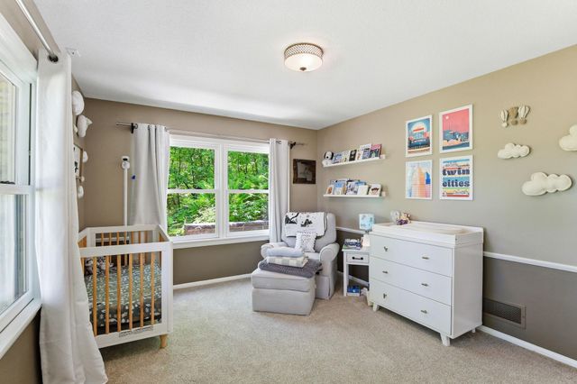 4001 Huntingdon Drive, Minnetonka, MN 55305