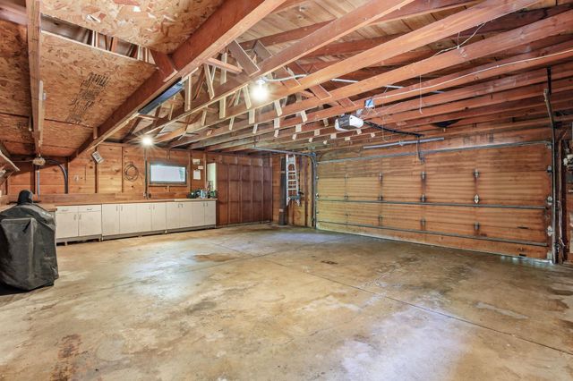 4001 Huntingdon Drive, Minnetonka, MN 55305