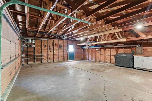 4001 Huntingdon Drive, Minnetonka, MN 55305