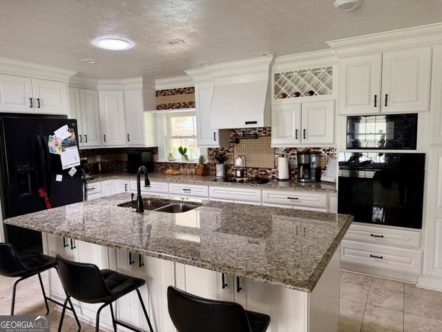 3007 Hidden Drive, Lawrenceville, GA 30044