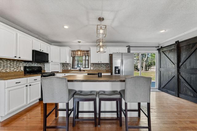 105 Simmons Cir, Fayetteville, TN 37334