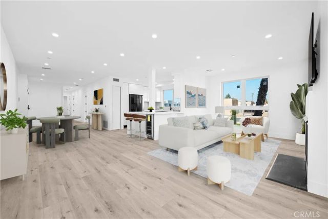 4214 Fulton Avenue 302, Studio City, CA 91604