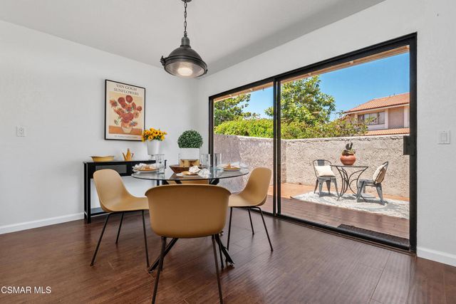 586 Durango Court, Camarillo, CA 93010