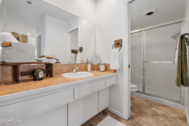 586 Durango Court, Camarillo, CA 93010