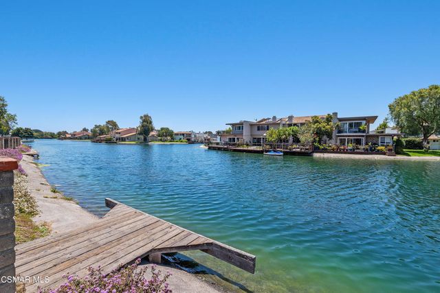 586 Durango Court, Camarillo, CA 93010