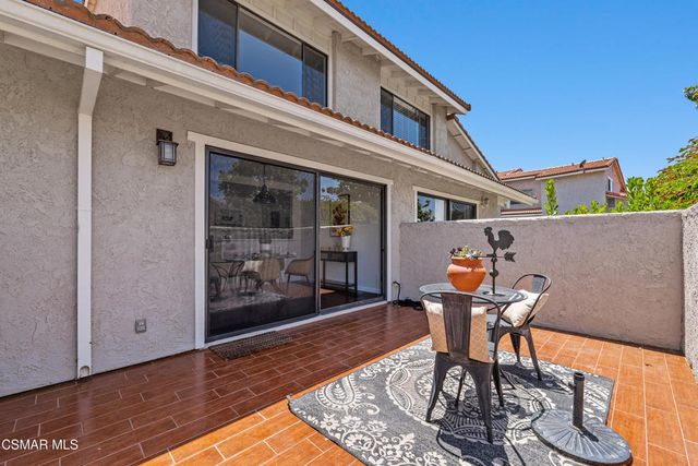 586 Durango Court, Camarillo, CA 93010