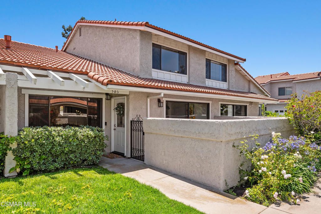 586 Durango Court, Camarillo, CA 93010