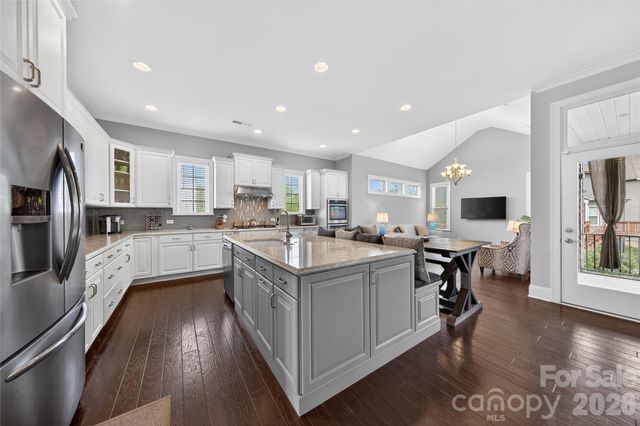 2166 Stratton Place, Fort Mill, SC 29708